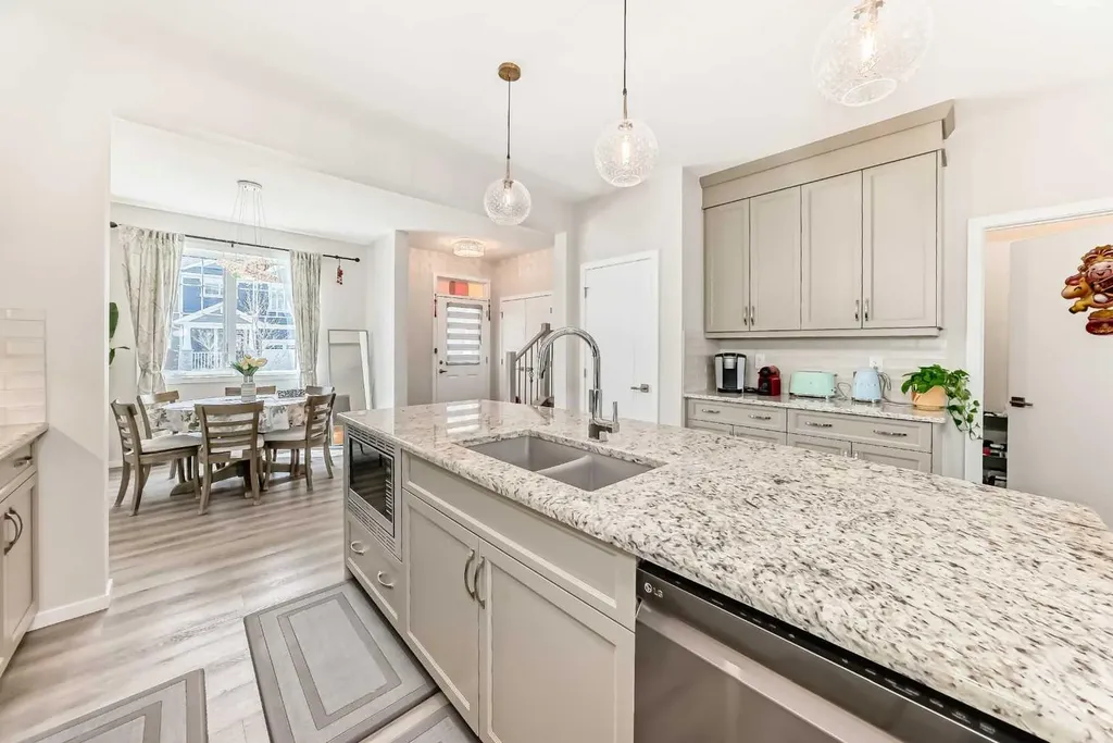 131 Carringham Road NW Calgary AB T3P 1V3