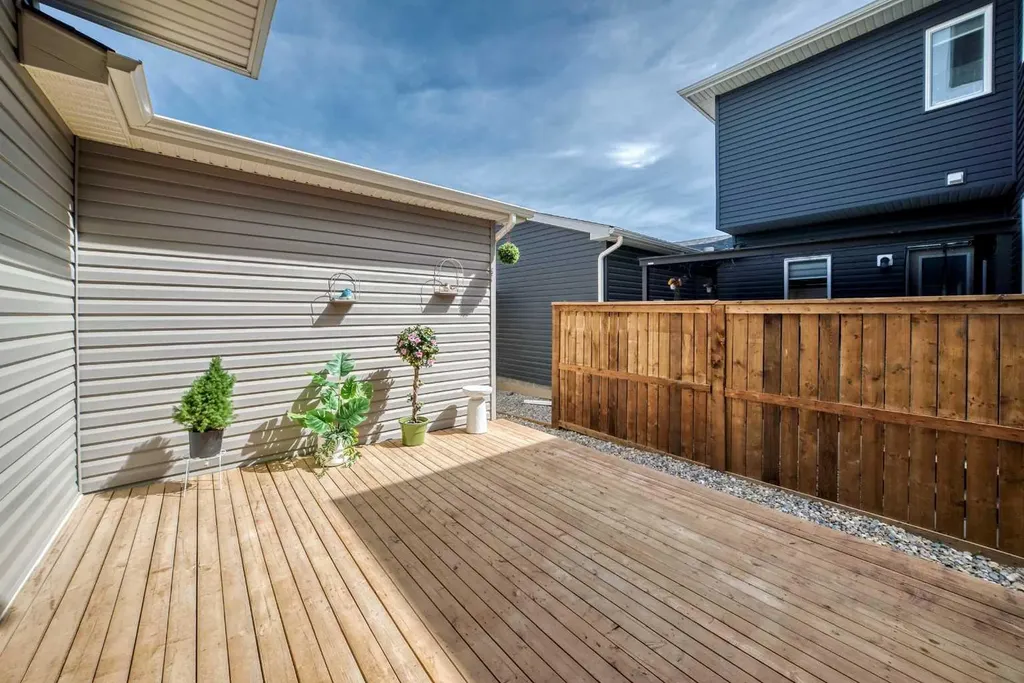 131 Carringham Road NW Calgary AB T3P 1V3