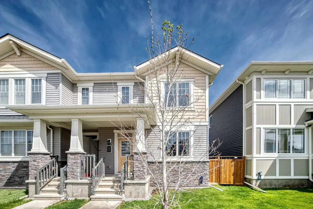 131 Carringham Road NW Calgary AB T3P 1V3