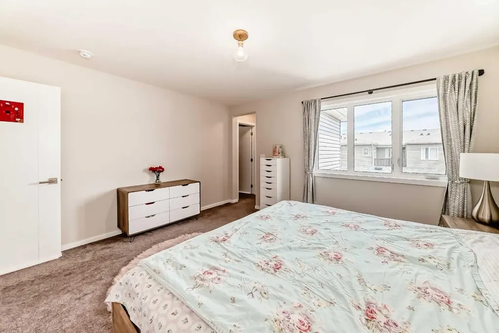 131 Carringham Road NW Calgary AB T3P 1V3