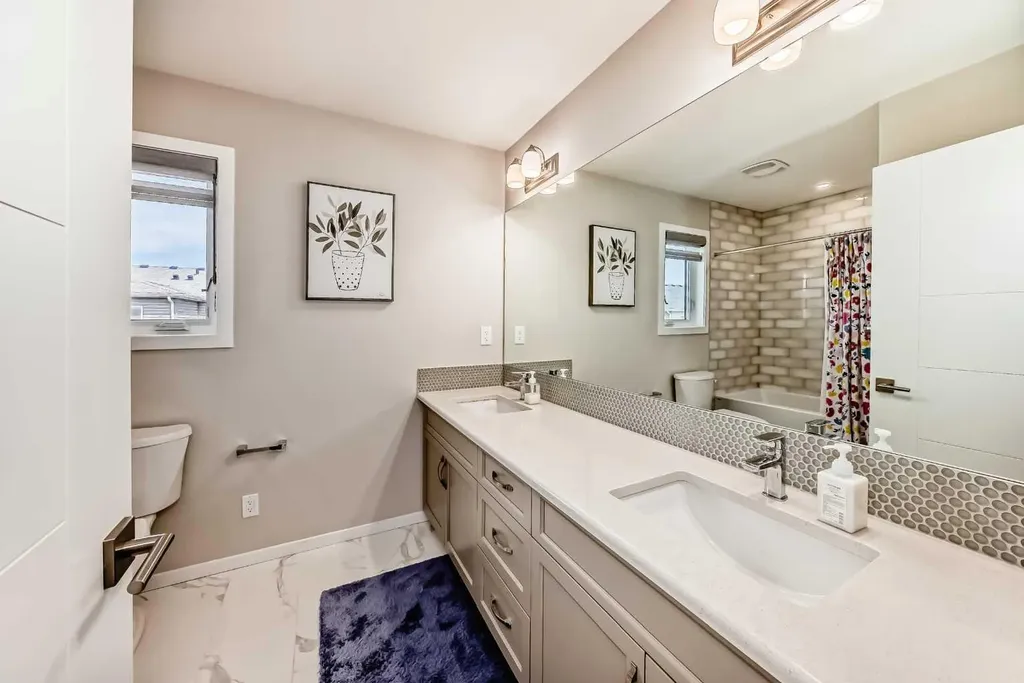 131 Carringham Road NW Calgary AB T3P 1V3