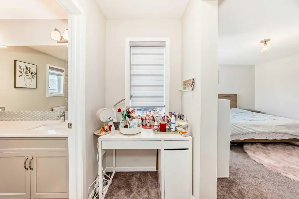 131 Carringham Road NW Calgary AB T3P 1V3