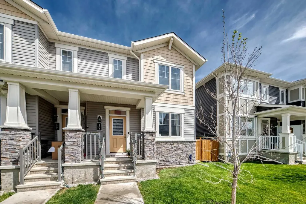 131 Carringham Road NW Calgary AB T3P 1V3