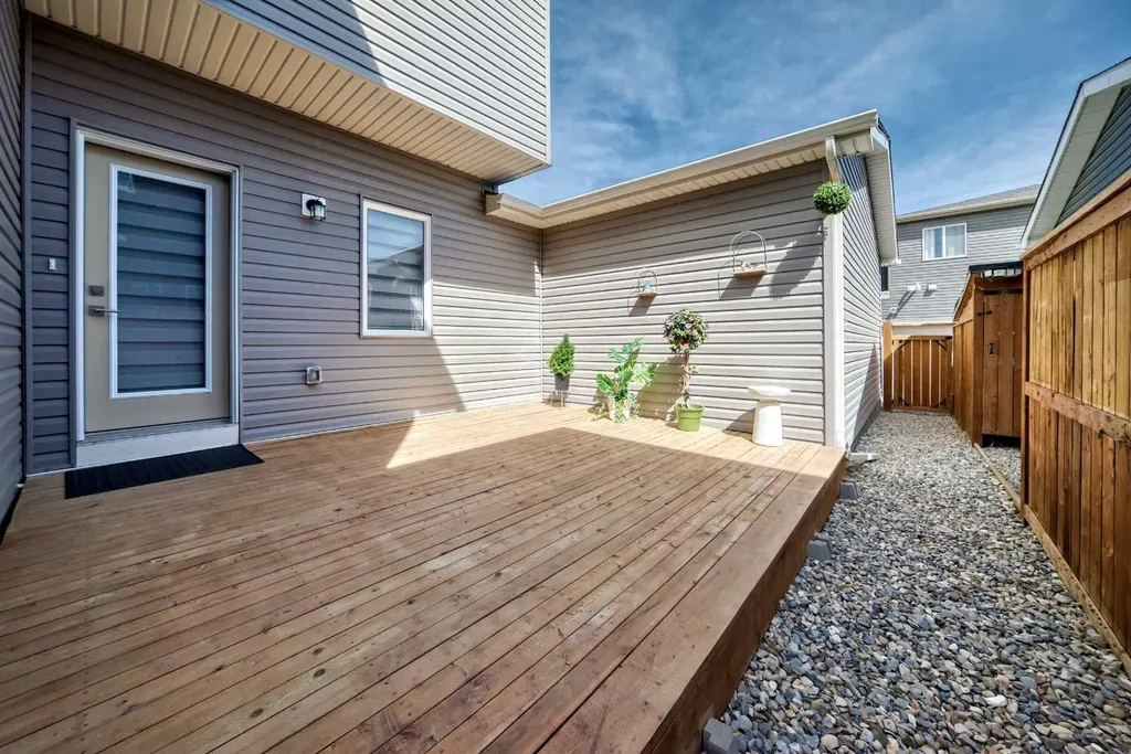 131 Carringham Road NW Calgary AB T3P 1V3
