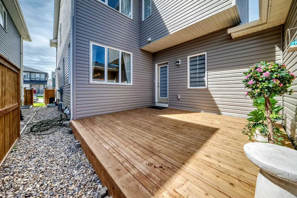 131 Carringham Road NW Calgary AB T3P 1V3