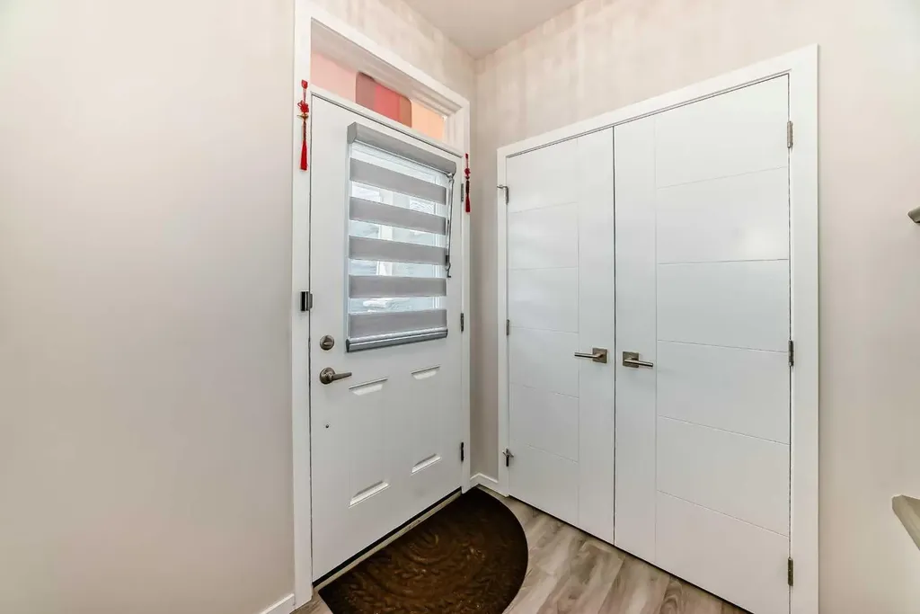 131 Carringham Road NW Calgary AB T3P 1V3