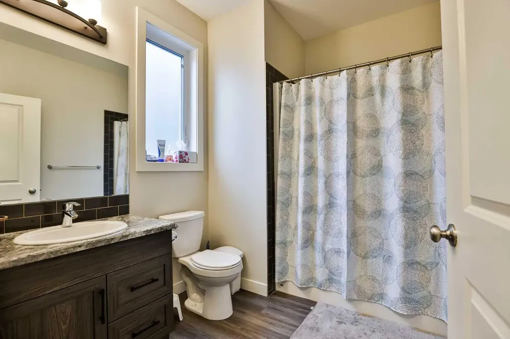 865 Atlantic Cove W Lethbridge AB T1J 5M4