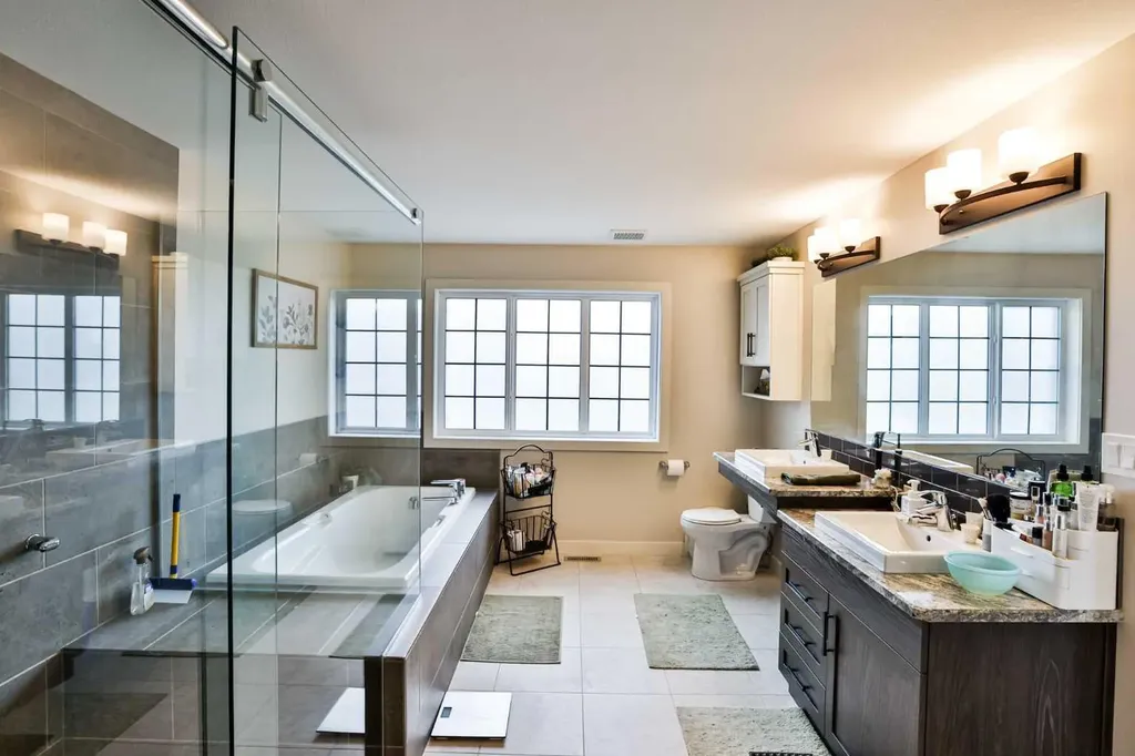 865 Atlantic Cove W Lethbridge AB T1J 5M4