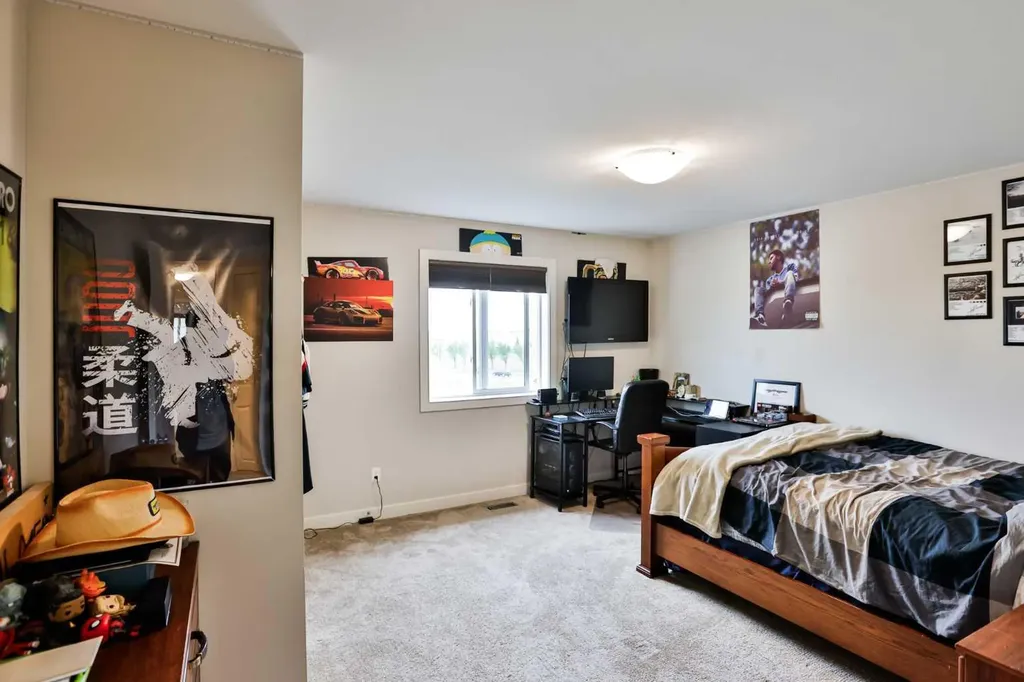 865 Atlantic Cove W Lethbridge AB T1J 5M4