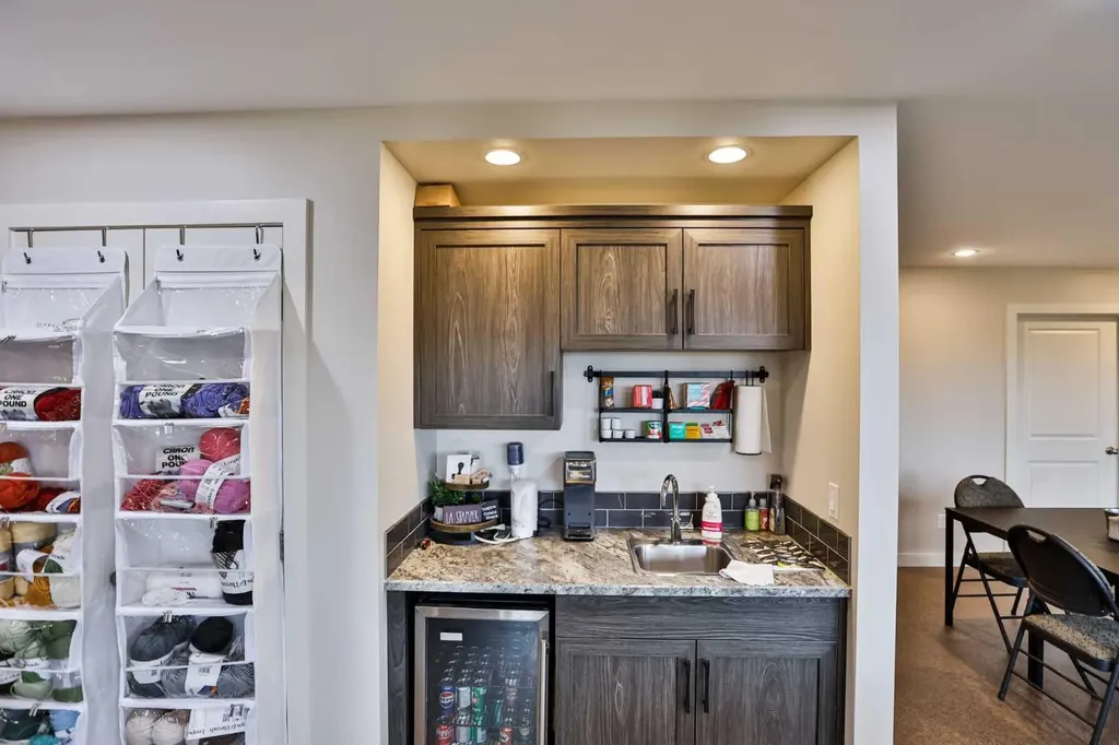 865 Atlantic Cove W Lethbridge AB T1J 5M4