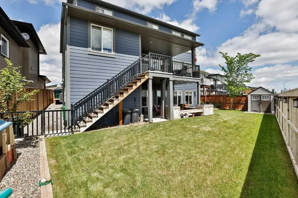 865 Atlantic Cove W Lethbridge AB T1J 5M4