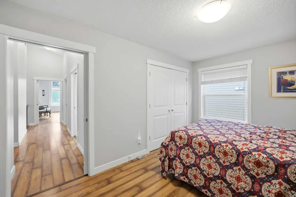 203 Hillcrest Boulevard Strathmore AB T1P 0A3
