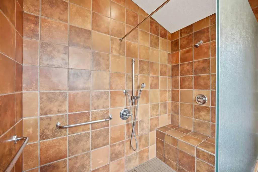 203 Hillcrest Boulevard Strathmore AB T1P 0A3