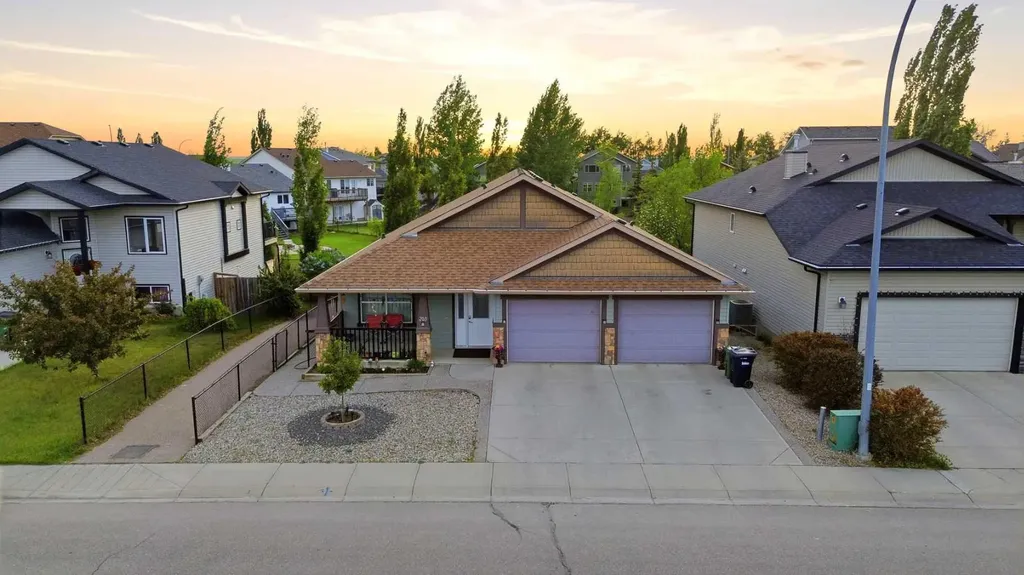 203 Hillcrest Boulevard Strathmore AB T1P 0A3