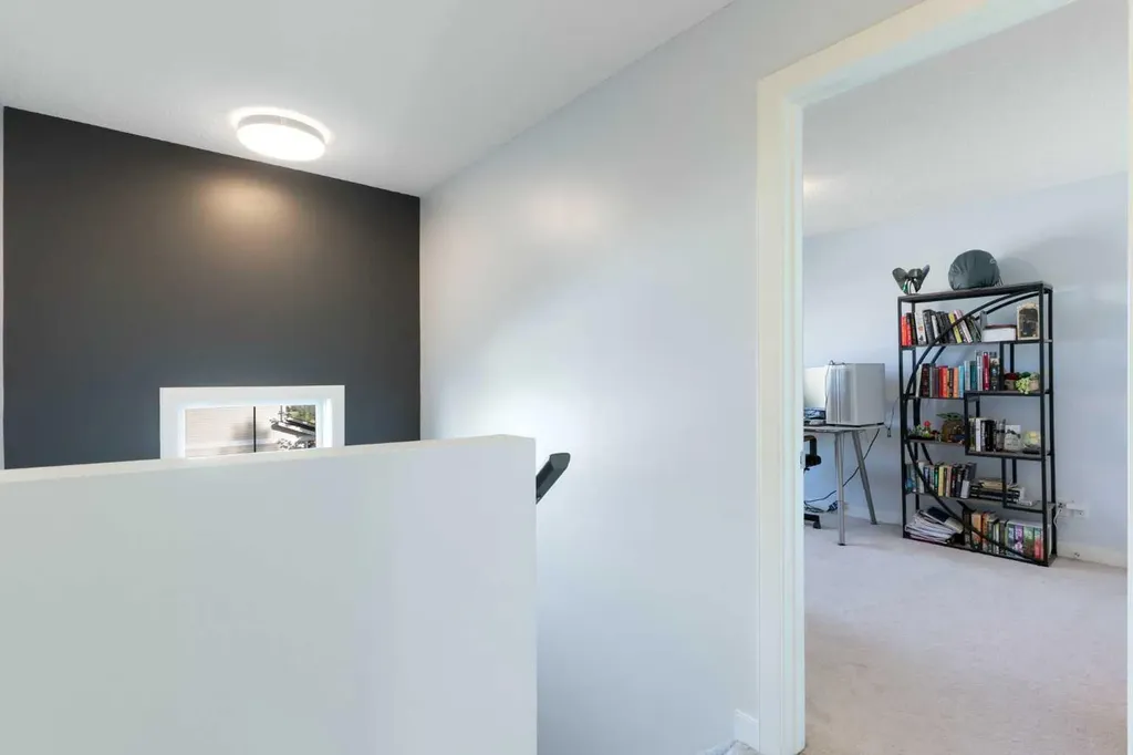 90 Pantego Lane NW Calgary AB T3K 0T1