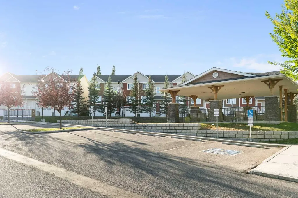 90 Pantego Lane NW Calgary AB T3K 0T1