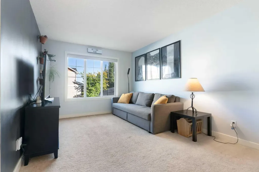 90 Pantego Lane NW Calgary AB T3K 0T1