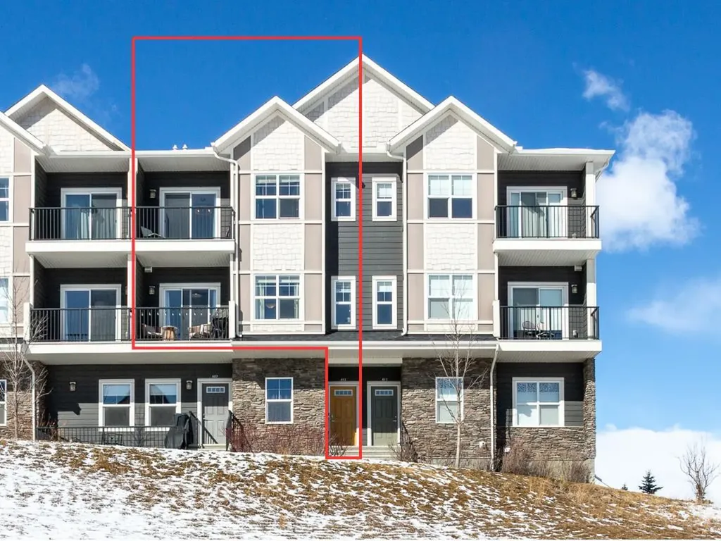 250 Fireside View Cochrane AB T4C2M2