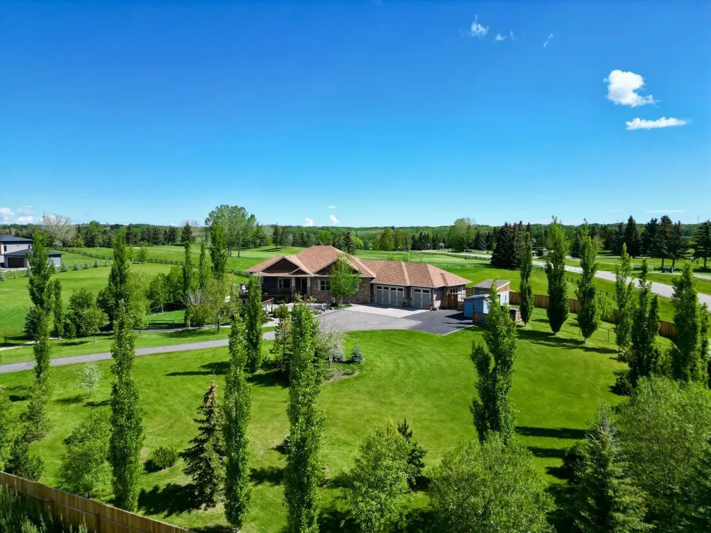 12 Sigurdson Bay Rural Rocky View County AB T3R 1G1