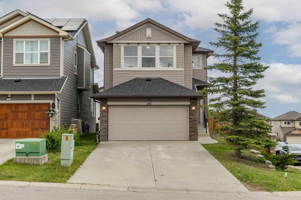 282 Pantego Terrace NW Calgary AB T3K 0K3