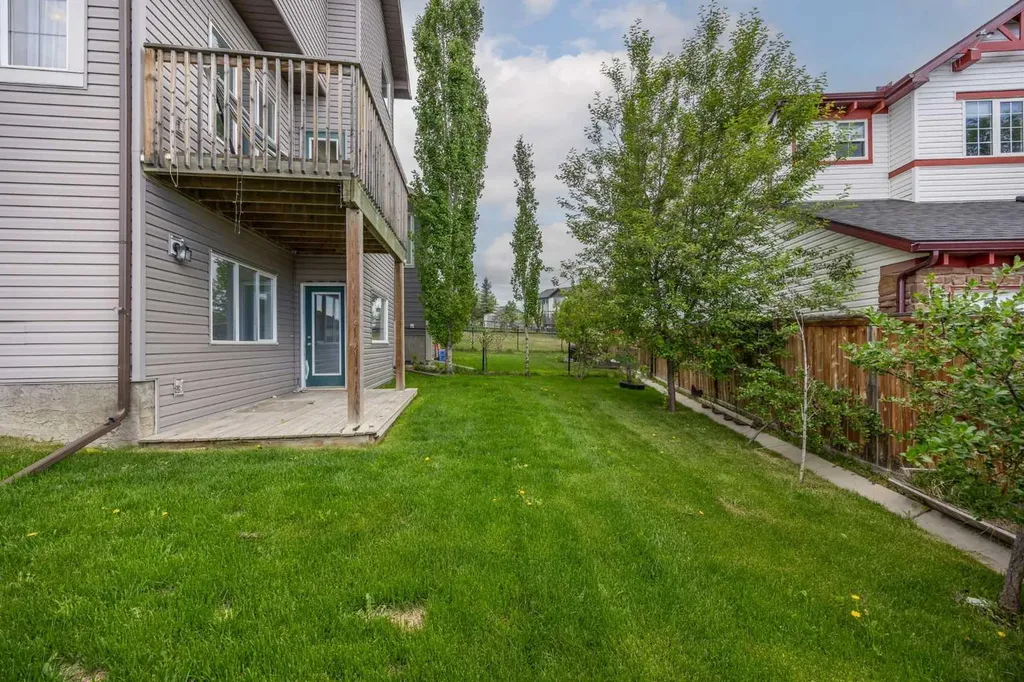282 Pantego Terrace NW Calgary AB T3K 0K3