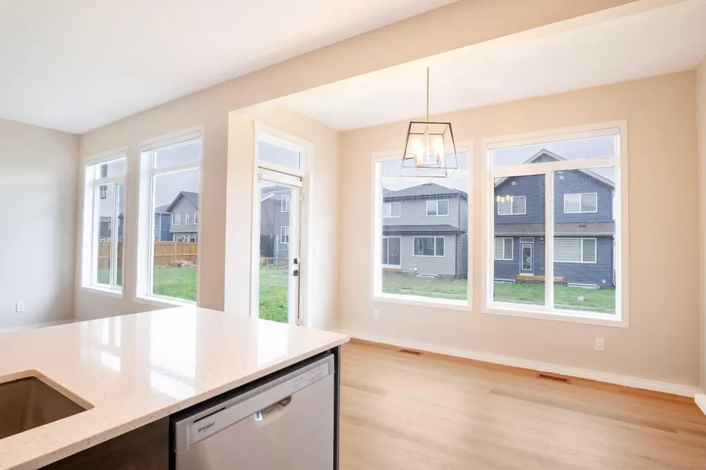 56 Corner Glen Green NE Calgary AB T3N2P5