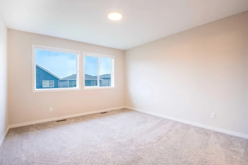 56 Corner Glen Green NE Calgary AB T3N2P5