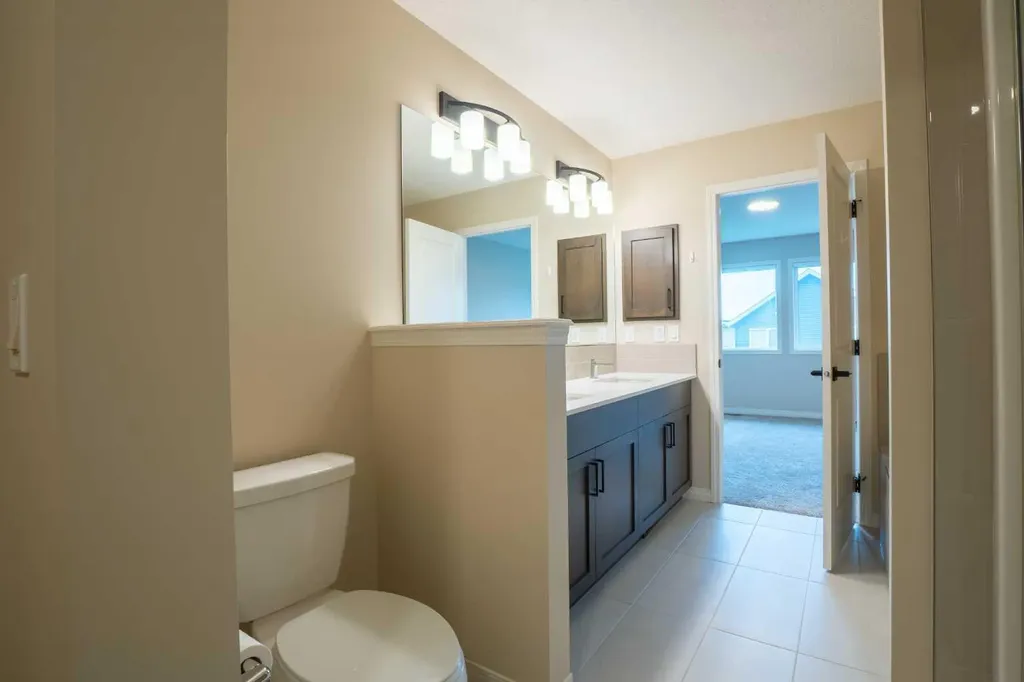 56 Corner Glen Green NE Calgary AB T3N2P5