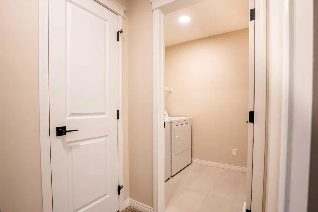 56 Corner Glen Green NE Calgary AB T3N2P5