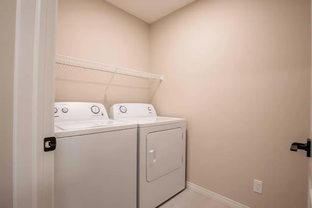 56 Corner Glen Green NE Calgary AB T3N2P5