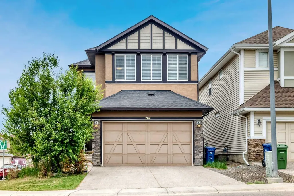 204 Evansview Road NW Calgary AB T3P 0J6