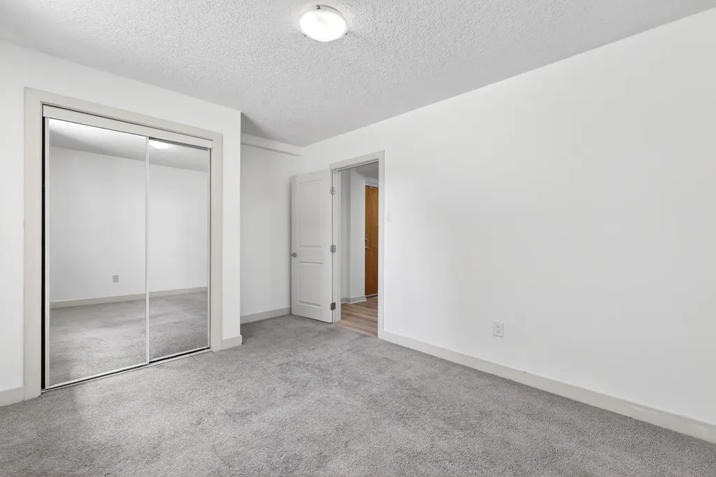 1333 13 Avenue SW Calgary AB T3C 0T4
