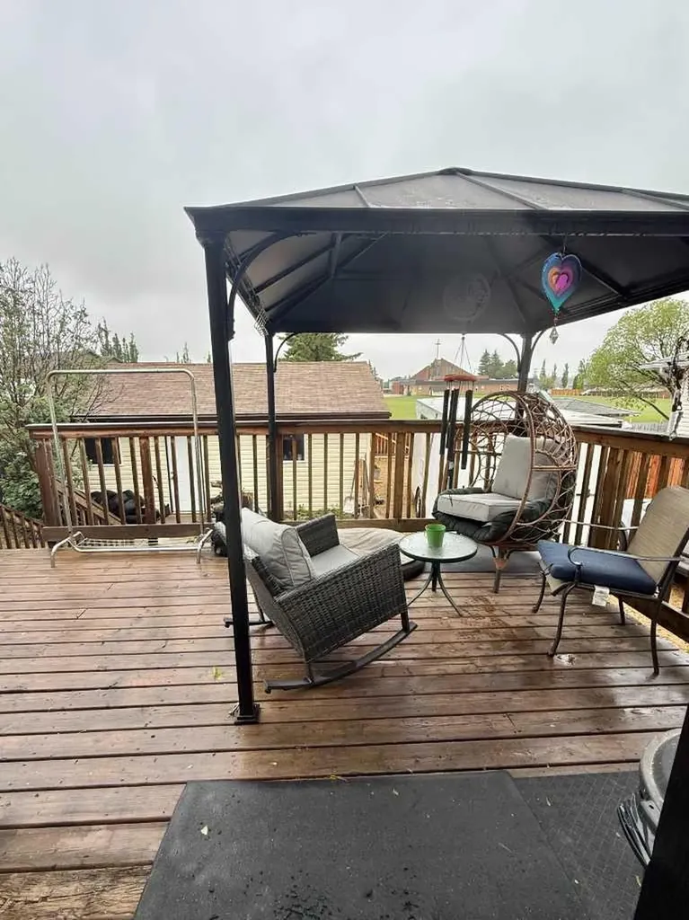 229 Parkview Drive Wetaskiwin AB T9A3J9