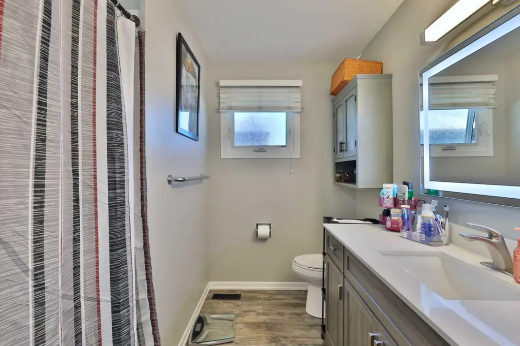 229 Parkview Drive Wetaskiwin AB T9A3J9