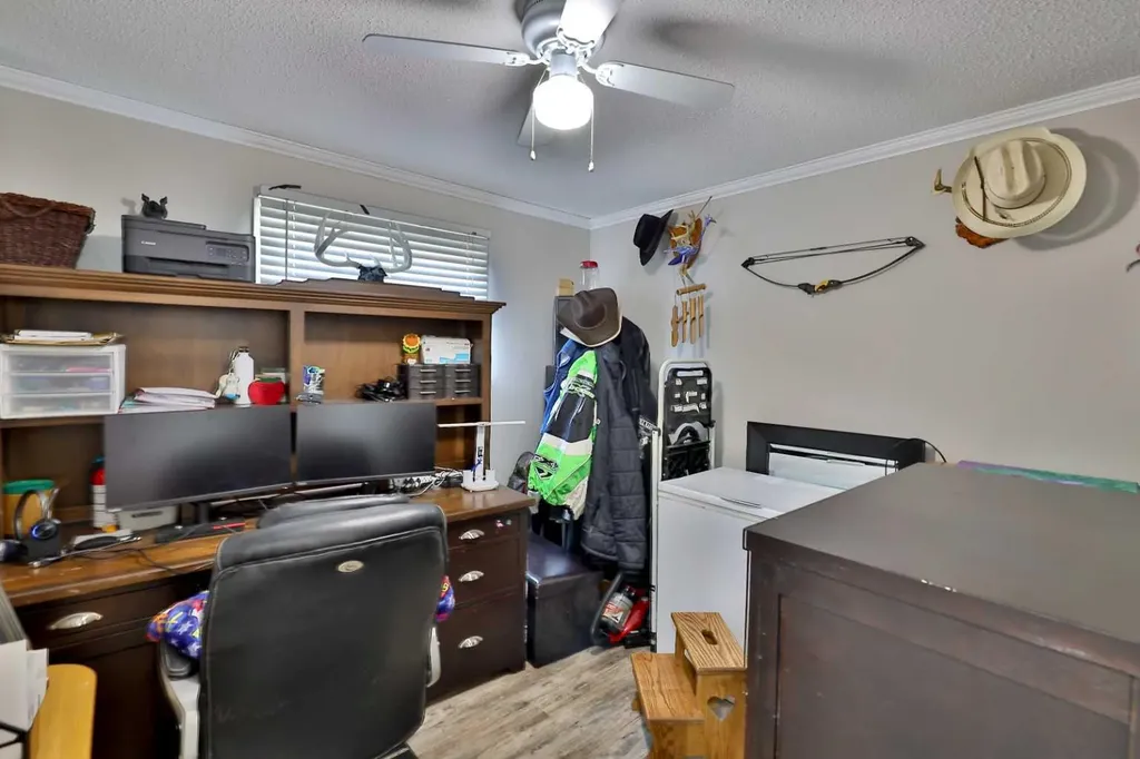 229 Parkview Drive Wetaskiwin AB T9A3J9