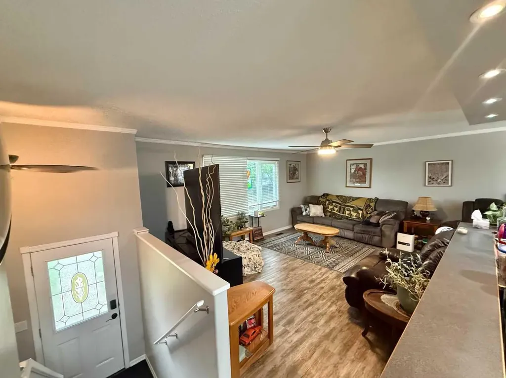 229 Parkview Drive Wetaskiwin AB T9A3J9