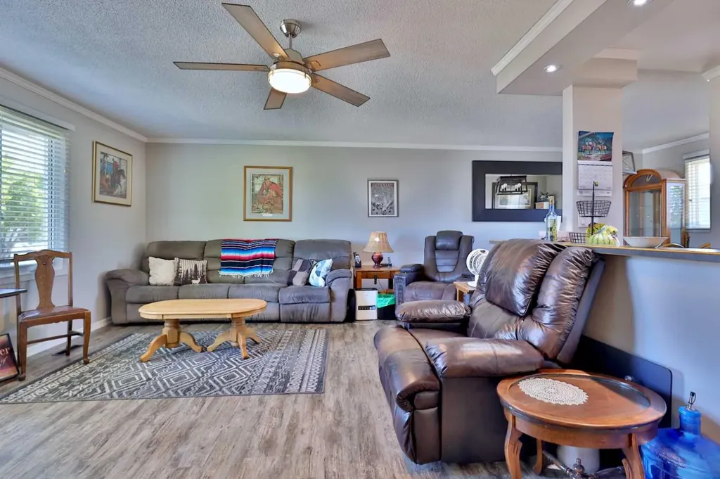 229 Parkview Drive Wetaskiwin AB T9A3J9