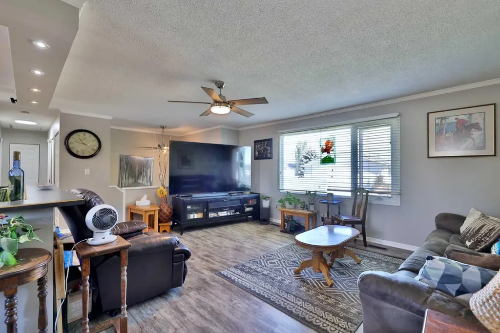 229 Parkview Drive Wetaskiwin AB T9A3J9