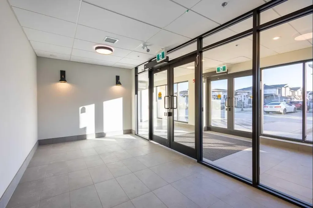 205 Spring Creek Common SW Calgary AB T3H 6H4