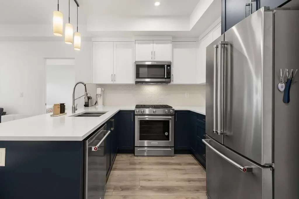 205 Spring Creek Common SW Calgary AB T3H 6H4