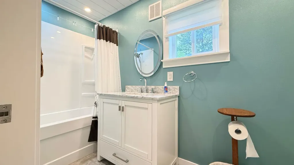106 1 Street W Lashburn SK S0M 1H0