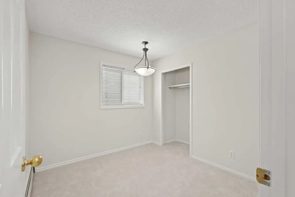 107 Tararidge Close NE Calgary AB T3J 2P1