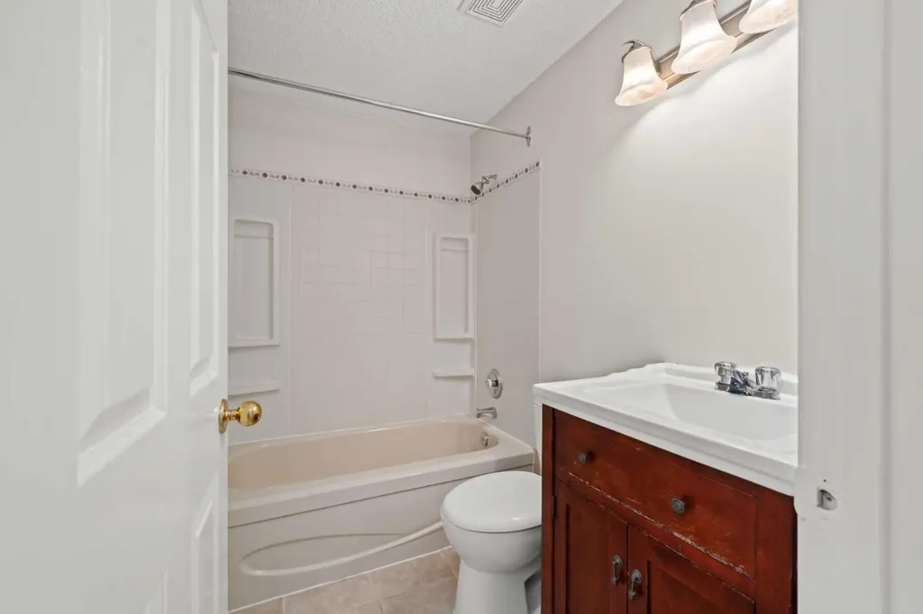 107 Tararidge Close NE Calgary AB T3J 2P1