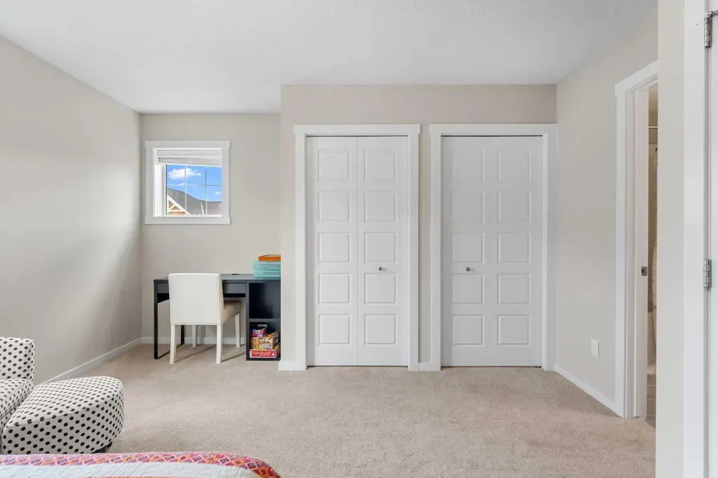 2400 Ravenswood View SE Airdrie AB T4A0V7