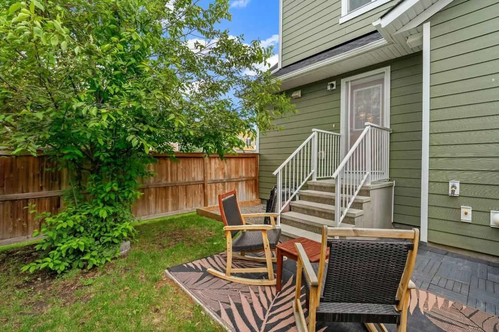 2400 Ravenswood View SE Airdrie AB T4A0V7