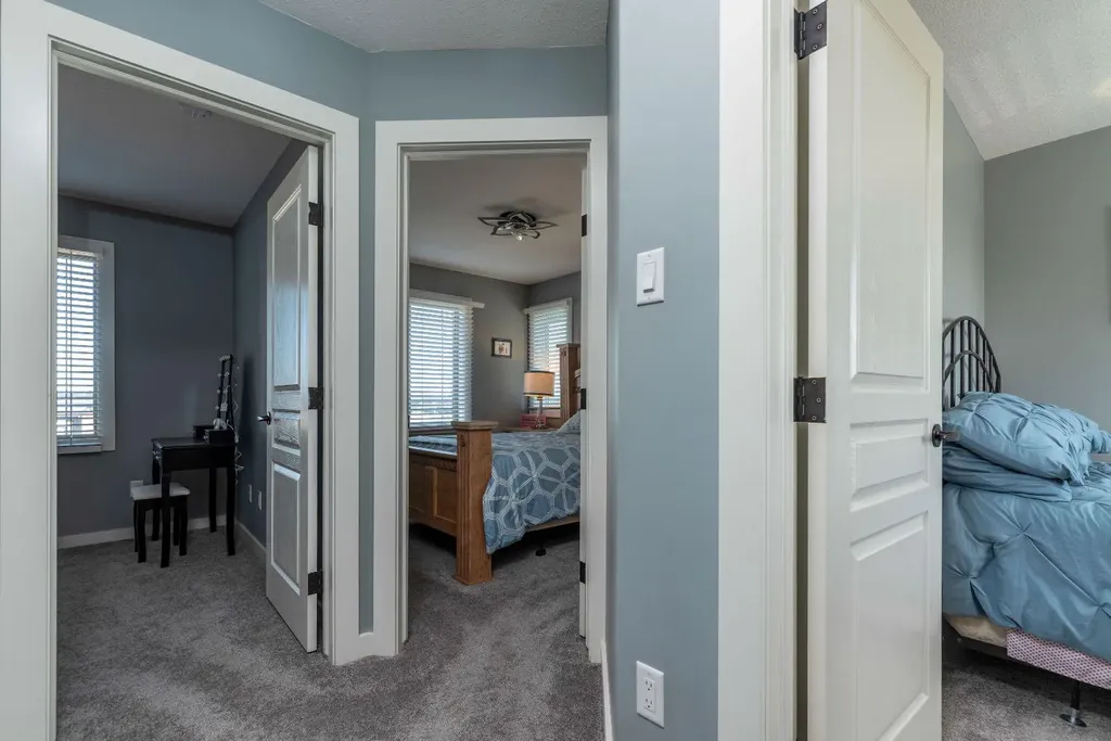 3390 72 Avenue Lloydminster AB T9V 3S4