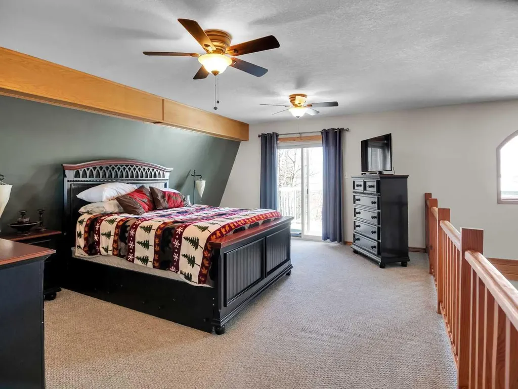 20 Lakeshore Drive Rural Ponoka County AB T0C 2J0