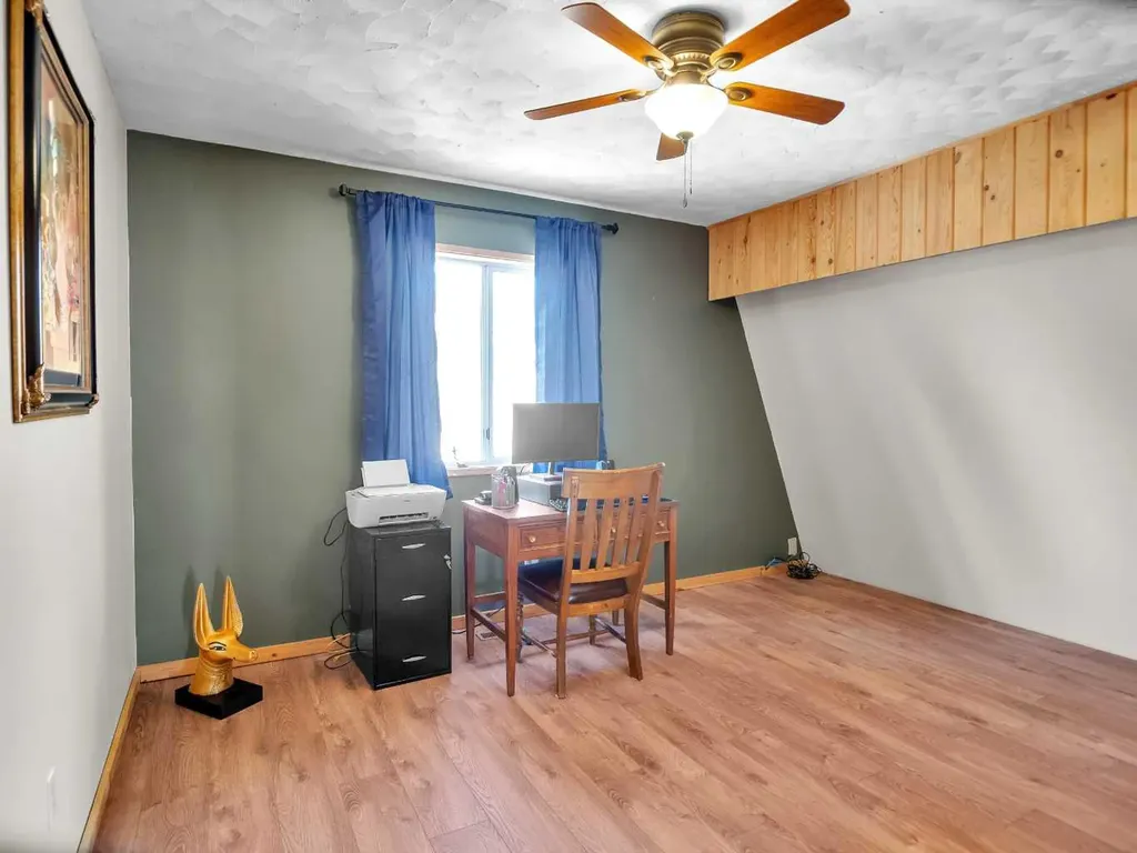 20 Lakeshore Drive Rural Ponoka County AB T0C 2J0