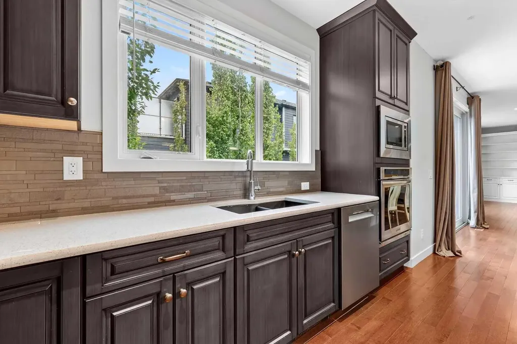 68 Westland Crescent SW Calgary AB T3H 0W1