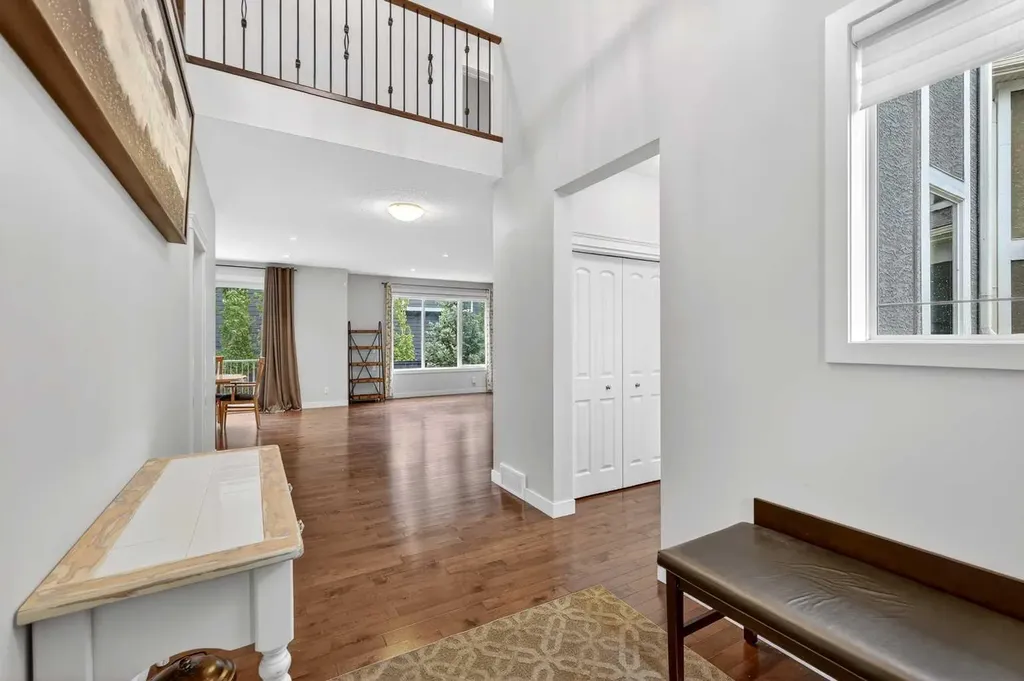 68 Westland Crescent SW Calgary AB T3H 0W1